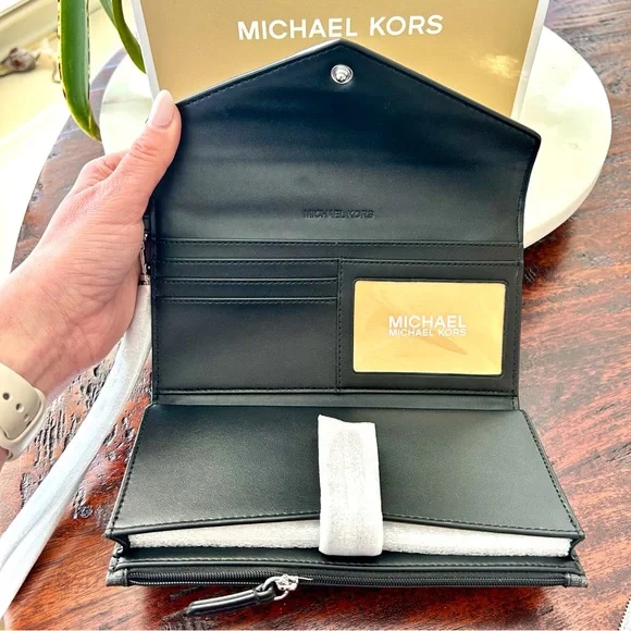 NWT Michael Kors Black Jetset Signature Logo Envelope Wristlet - Picture 5 of 13